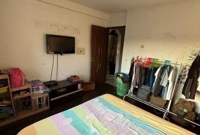 3 Camere Decomandat Mobilat zona LIDL Nicolina Prima Statie - 2