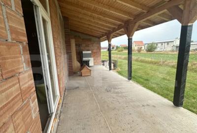 Casă cu 3 camere cu Teren 584 Mp în Central - 5