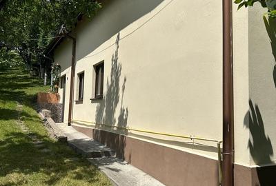 Casă cu 5 camere cu Teren 800 Mp în Central - 2