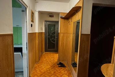 De vanzare apartament cu 3 camere, etaj 3, vis a vis de magazinul Penny, in Urziceni, Ialomita, - 9