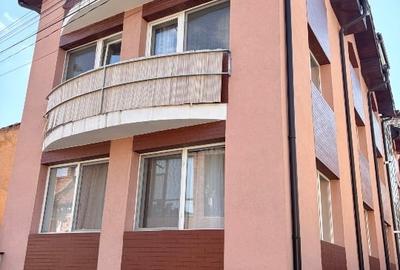 Apartament cu 2 camere decomandat, mobilat în Central - 3