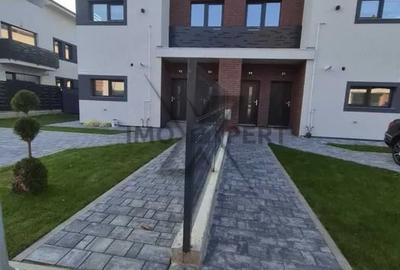 Apartament modern, 100mp, etaj + mansarda, cu gradina si parcare proprie - 1