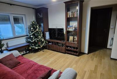 Apartament cu 4 camere decomandat, mobilat în Bucovina - 11