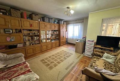 Apartament cu 3 camere decomandat în Central - 4