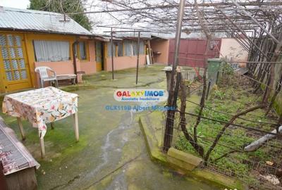 Casă cu 2 camere cu Teren 270 Mp în Central