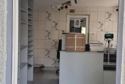Spațiu comercial, de 17 mp, în Central - 3