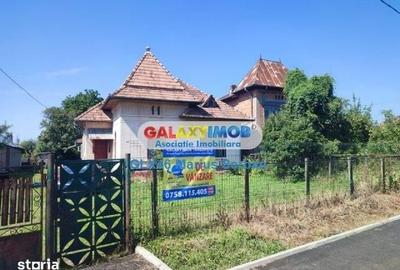 Casă cu 3 camere cu Teren 2354 Mp în Răzvad