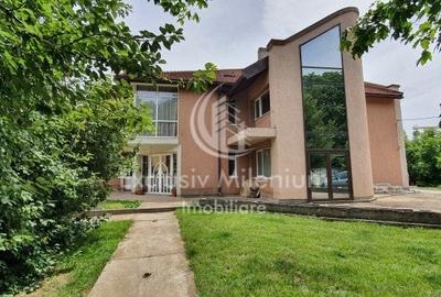 Casa la Padurea Rosu 650Mp + Teren ideal Activitati Comerciale/Birouri - 2