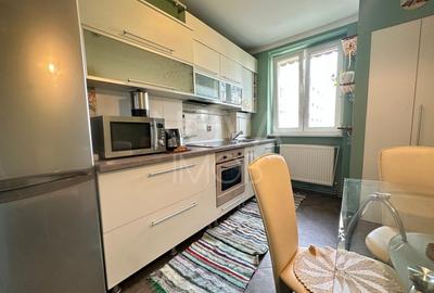 Apartament cu 32 camere decomandat, mobilat în Hipodrom 2 - 5