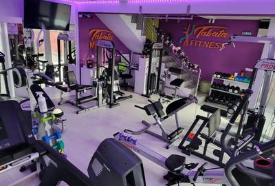 Vand spa?iu comercial la parter ?i apartamente etajul unu si doi - 3