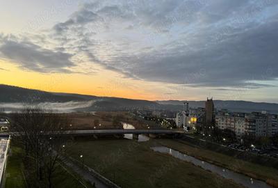 Apartament cu 3 camere decomandat în Central - 9