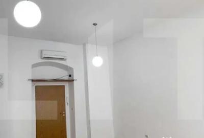 Garsonieră semidecomandată, mobilată în Central - 1