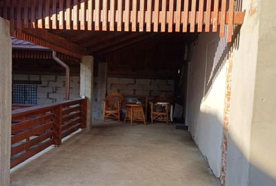 Casă cu 4 camere în Măzănăești - 5