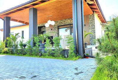 Casă cu 4 camere cu Garaj în Hălchiu - 1