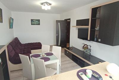 Apartament cu 2 camere decomandat în Tomis Nord - 16