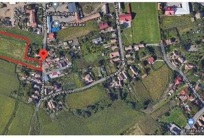 Teren intravilan de vanzare,70 ari cu utilitati la poarta - 3