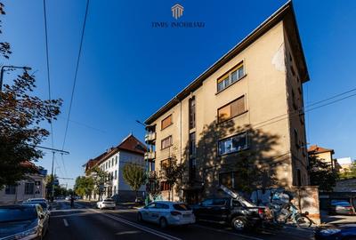 Apartament ultracentral – Primaria Timisoara } 50,3 mp & Boxa - 2