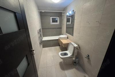 Apartament cu 3 camere decomandat în Dâmbovița - 2