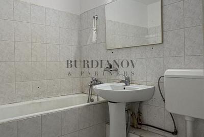 Apartament cu 3 camere de vânzare Bd. Basarabia / Metrou Titan - 11