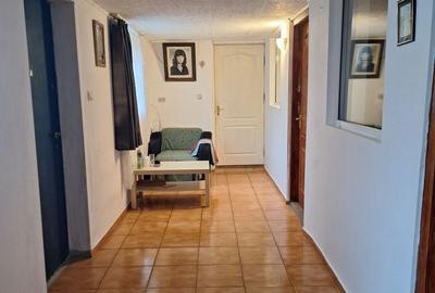 Casă cu 3 camere în Boteni - 5