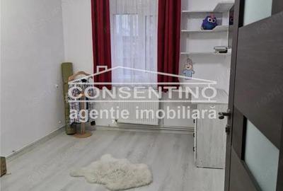 Se vinde apartam . cu 3 camere , Micro III , etaj 3, liber - 2