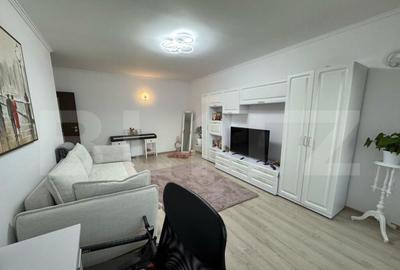 Apartament de vanzare, 2 camere, 74 mp + balcon, zona Pietro - 15