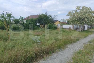 Teren de 2500 mp, în Malu Mare