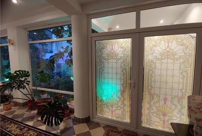 Casă cu 11 camere în Central - 8