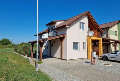 Casă cu 4 camere în Vladimirescu - 1