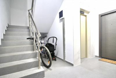 PARCUL CAROL-MITROPOLIT GRIGORE, GARSONIERA COCHETA, BLOC 20 PARCUL CAROL-MITROPOLIT GRIGORE, GARSONIERA COCHETA, BLOC 20 - 12