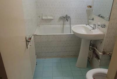 Apartament cu doua camere- zona Tractorul,Brasov - 3
