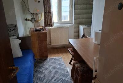 Garsonieră decomandată în Băjani - 3