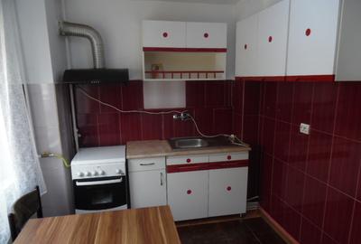 Inchiriez apartament cu 1 camere in Deva, Cuza Voda (Enescu), et. 1 - 10
