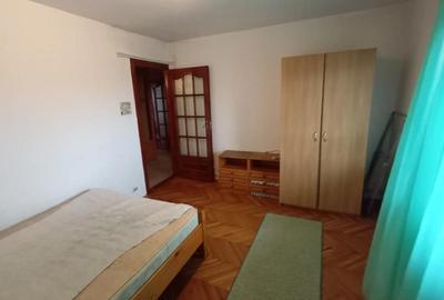 Apartament cu 3 camere decomandat în Lunei - 9