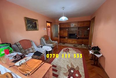 Apartament cu 3 camere semidecomandat, mobilat în Viziru 1 - 7