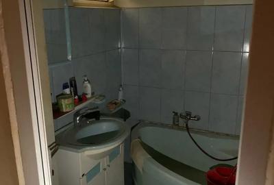 Apartament 3 Camere Decomandat - 2