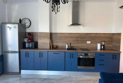 Apartament cu 3 camere decomandat în Central - 1