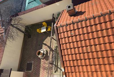 Spațiu comercial, în Central - 3