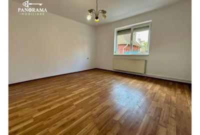 Casă cochetă de vânzare - Cartierul Moșnei - 5