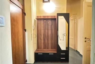 Medicina - 2 Camere - Cladire istorica - Etaj 1 - Decomandat - Centrala termica - 5