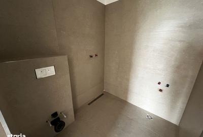 Apartament cu 3 camere semidecomandat în Florești - 3