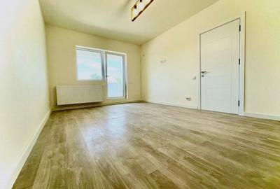 Apartament cu 3 camere decomandat în Berceni