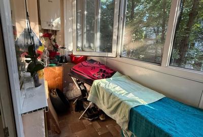 Apartament spatios, 3 camere, 2 bai, 2 balcoane, mobilat, etaj 1 - Zona Soarelui - 7