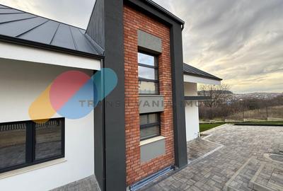 Casa Individuala Moderna si Spatioasa in Chinteni - 1