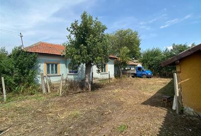 Casă cu 6 camere în Sprâncenata - 8