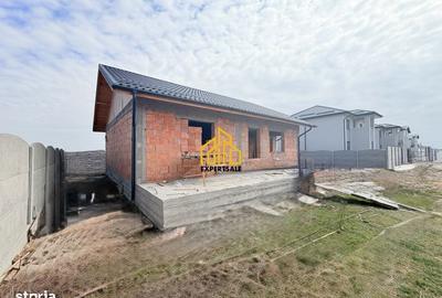 Casă cu 4 camere în Ordoreanu - 2