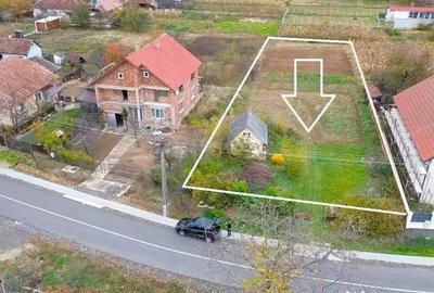 Teren de 1419 mp, în Medieșu Aurit - 4