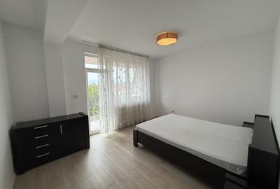 Apartament cu 3 camere decomandat în Vest - 1