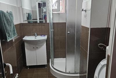 Apartament cu 3 camere decomandat în Central - 1