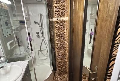 Apartament cu 3 camere decomandat, mobilat în Central - 3